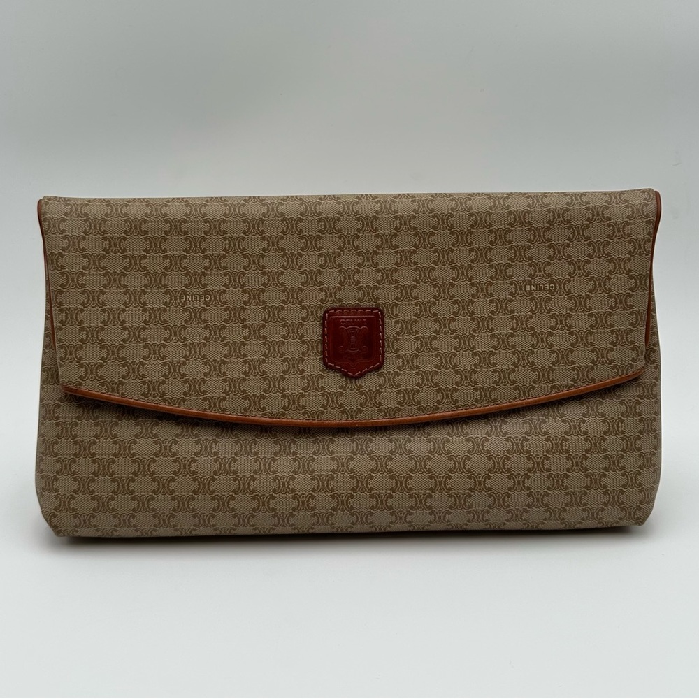 Authentic Vintage Celine Macadam Triomphe Leather Clutch Bag - Picture 3 of 17